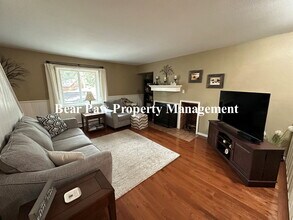 30203 Aspen Ln in Evergreen, CO - Building Photo - Building Photo