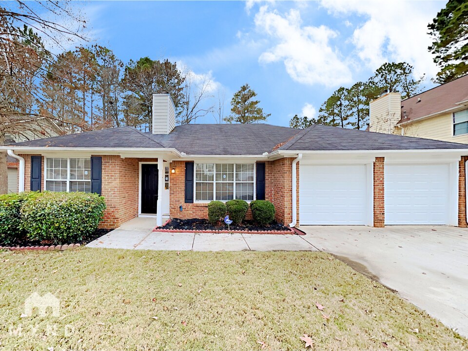 12209 Cypress Ln in Fayetteville, GA - Building Photo