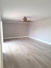6221 62nd Way in West Palm Beach, FL - Building Photo - Building Photo