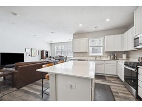 5054 Stable View Dr in Woodbury, MN - Building Photo - Building Photo