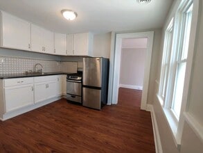 876 Niagara St in Buffalo, NY - Building Photo - Building Photo