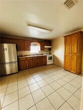 6710 S Trail Dr in Edinburg, TX - Building Photo - Building Photo