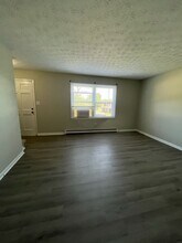 314 Walters Ln in Wilmore, KY - Foto de edificio - Building Photo