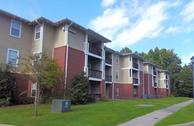 1020 Little John Dr, Unit 123 in Charleston, SC - Foto de edificio - Building Photo