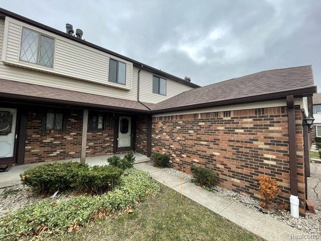 property at 8484 Pepper Ridge Dr