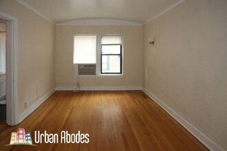 552 W Arlington Pl, Unit M09B in Chicago, IL - Foto de edificio - Building Photo