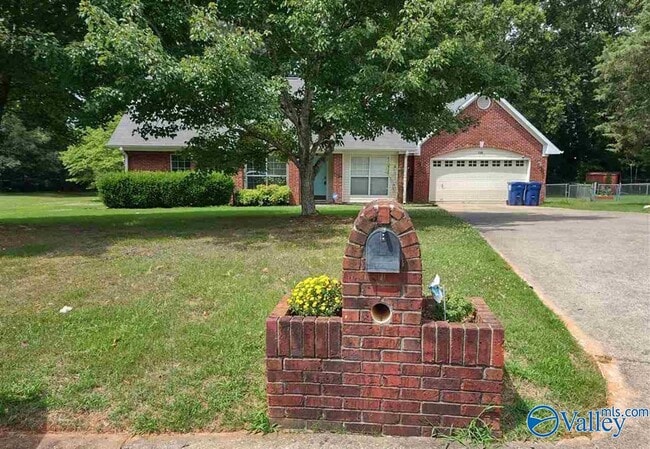 property at 116 Dawn Dr