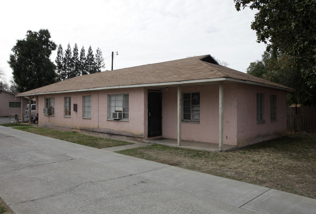 260 Harding Ave in Sacramento, CA - Foto de edificio