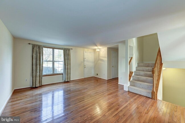 9031 Lee Hwy in Fairfax, VA - Building Photo - Building Photo