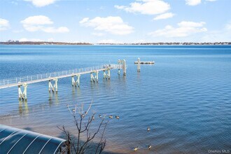 822 Dean Ave in Bronx, NY - Building Photo - Building Photo