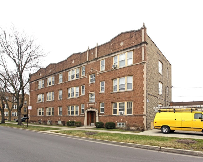 6156-6158 N Artesian Ave in Chicago, IL - Building Photo - Building Photo