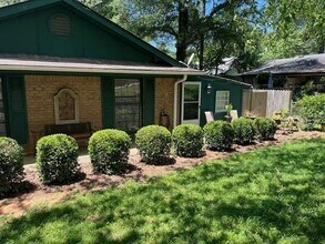 138 Manning Rd SW in Marietta, GA - Building Photo - Building Photo