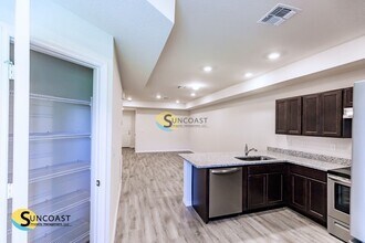 139 Lomond Dr in Port Charlotte, FL - Building Photo - Building Photo