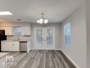 5101 Gracewood Ln in St. Augustine, FL - Foto de edificio - Building Photo