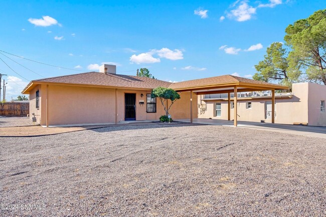 property at 940 E Court Ave