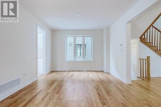 285 Flavelle Wy in Peterborough, ON - Building Photo - Building Photo