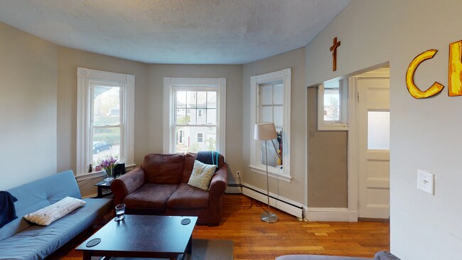 71-73 Chestnut Hill Ave, Unit 71-73 in Boston, MA - Building Photo - Building Photo