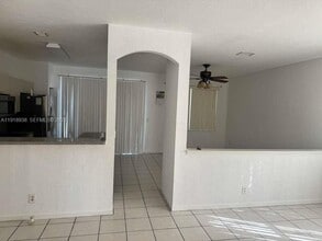 3970 NW 90th Way in Sunrise, FL - Building Photo - Building Photo