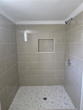 2435 Bouldercliff Way SE in Atlanta, GA - Foto de edificio - Building Photo