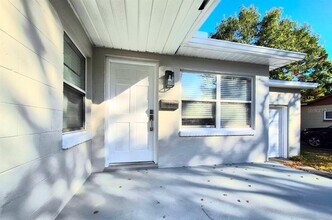 2617 W Watrous Ave in Tampa, FL - Building Photo - Building Photo