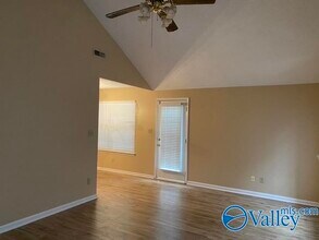 2513 Reabok Cir SW in Huntsville, AL - Building Photo - Building Photo