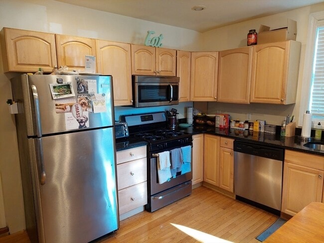 property at 27-29-29 O St