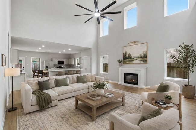 property at 2429 Palisade Crst Dr