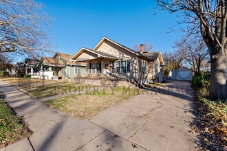 806 N Faulkner St in Wichita, KS - Building Photo - Building Photo