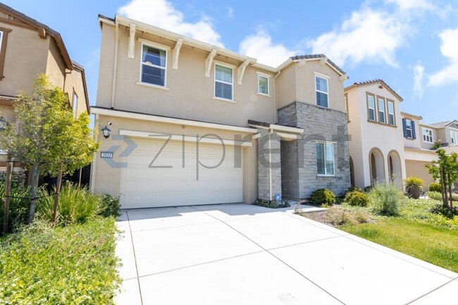 5824 Highport Dr in Sacramento, CA - Building Photo - Building Photo