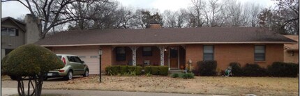 111 Timothy Trail in Duncanville, TX - Building Photo - Building Photo