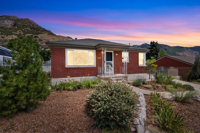property at 734 Taylor Ave