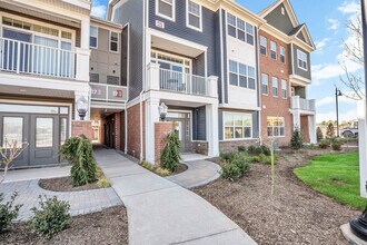 Ewing Town Center Apartments in Ewing, NJ - Building Photo - Building Photo