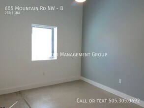 605 Mountain Rd NW in Albuquerque, NM - Building Photo - Building Photo
