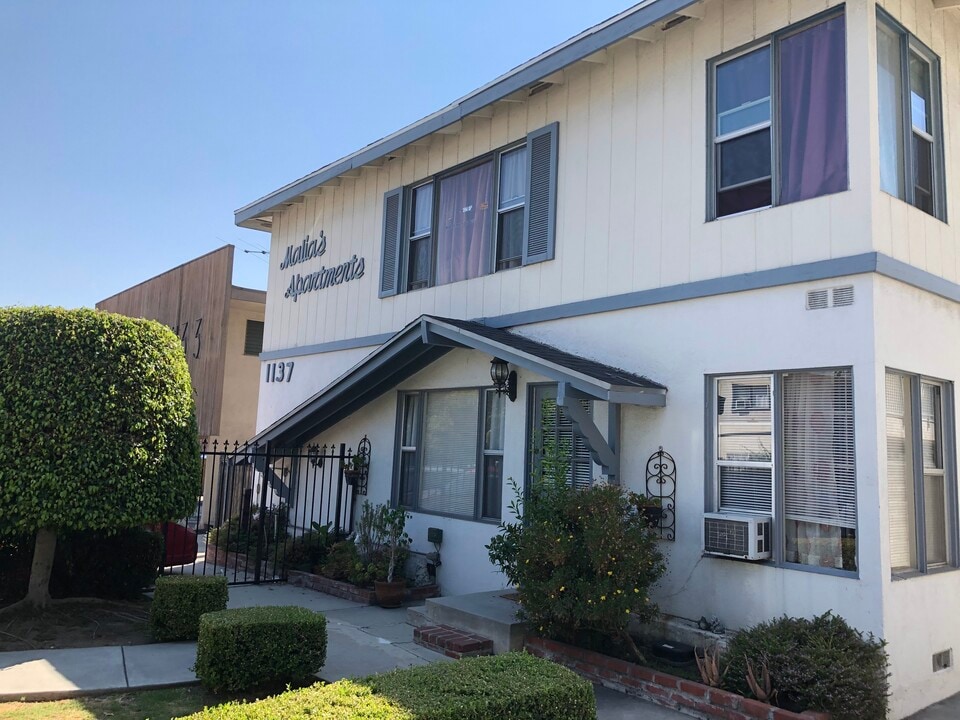 Malia's Apartments in Los Angeles, CA - Building Photo