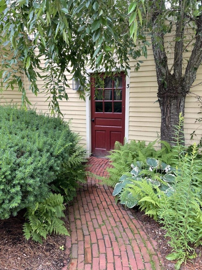 property at 9 Newport Rd