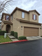 341 Dragonfly Cir in Sacramento, CA - Building Photo - Building Photo