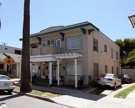 313 Temple Ave in Long Beach, CA - Building Photo - Building Photo