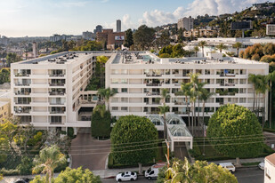 Park Wellington in Los Angeles, CA - Foto de edificio - Building Photo