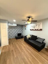 9 E Ringgold St in Brownsville, TX - Building Photo - Building Photo