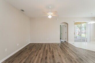 25152 7 Rivers Cir in Land O Lakes, FL - Building Photo - Building Photo