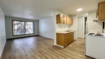 Durham County in Edmonton, AB - Building Photo