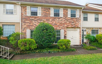 7914 Gleason Dr in Knoxville, TN - Building Photo - Building Photo