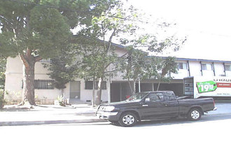 5729 Halbrent Ave Apartments