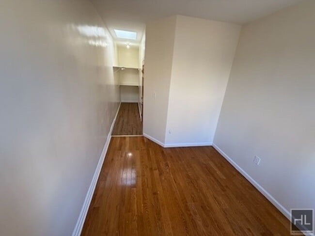 102 STREET, Unit 2F in Queens, NY - Building Photo - Building Photo