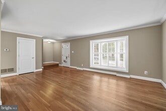 18 Steele Ave in Annapolis, MD - Building Photo - Building Photo