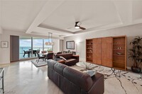 11125 Gulf Shore Dr in Naples, FL - Foto de edificio - Building Photo