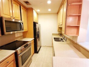 4209 Pine Heights Dr NE in Atlanta, GA - Building Photo - Building Photo