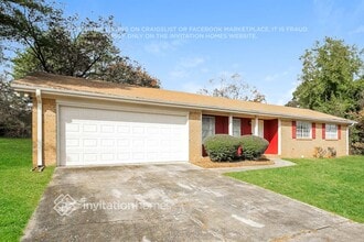 1621 Wesley Way NW in Conyers, GA - Foto de edificio - Building Photo