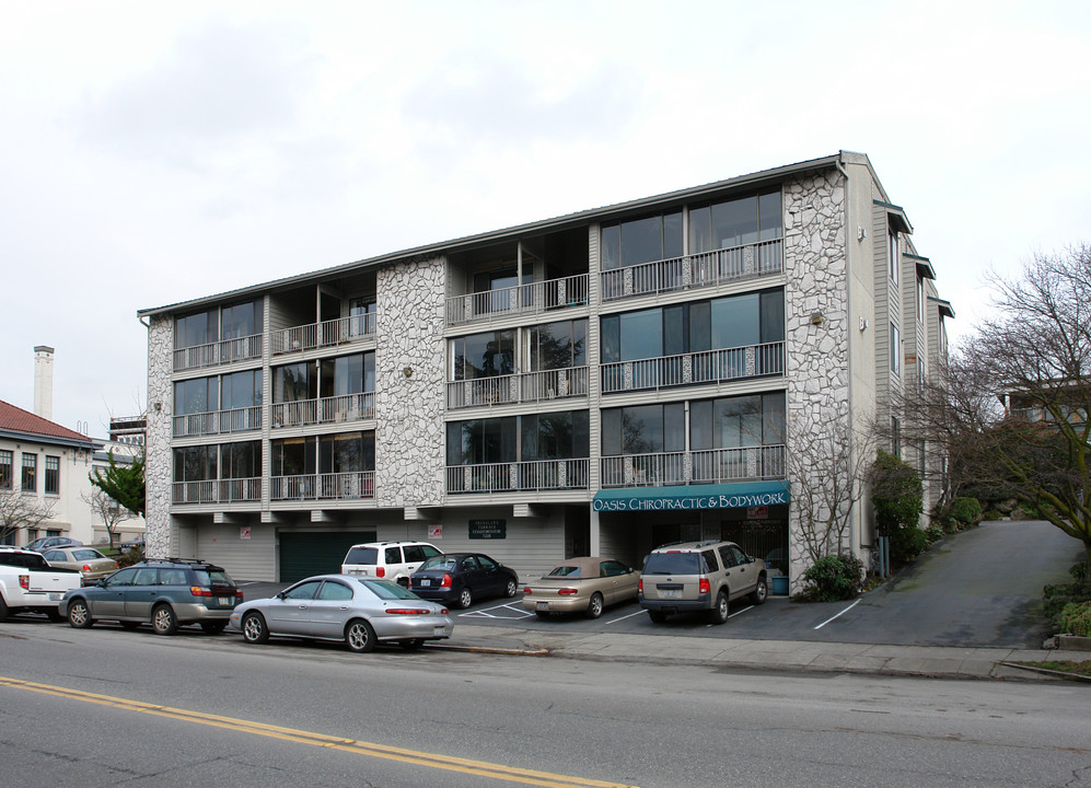 Greenlake Condos in Seattle, WA - Building Photo