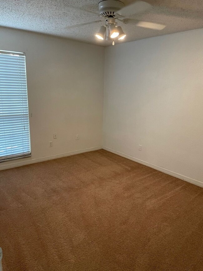 315 Wymore Rd in Altamonte Springs, FL - Building Photo - Building Photo